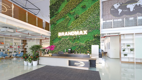 科技動感-廣州電聲市場辦公空間設計裝修