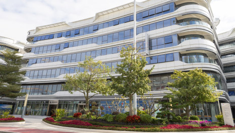 自由獨立-新華集團南沙辦公大樓裝修實景圖