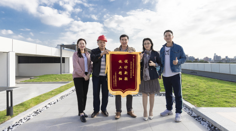 月亮灣裝飾榮譽(yù)